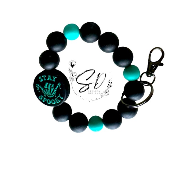 Stay Spooky Silicone Keychain Wristlet 6 1/2inch Semi stretch. - Picture 3 of 4